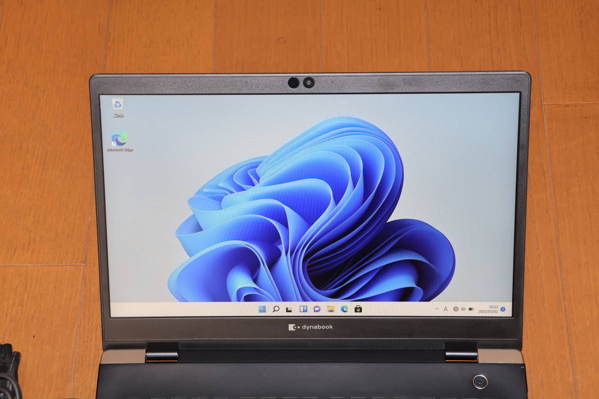 美品 dynabook G83 FR 512GB 10210U Core i5 バッテリー新品 1.6G 8GB