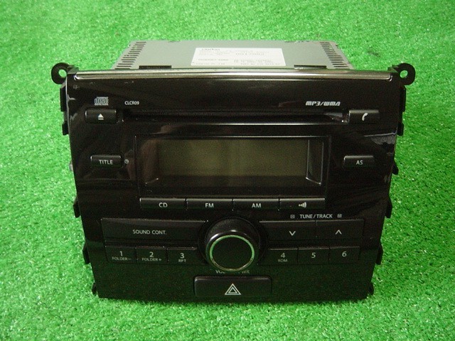 2527★送料無料★【パレット MK21S】純正オーディオCDプレーヤー39101-82K01の画像1