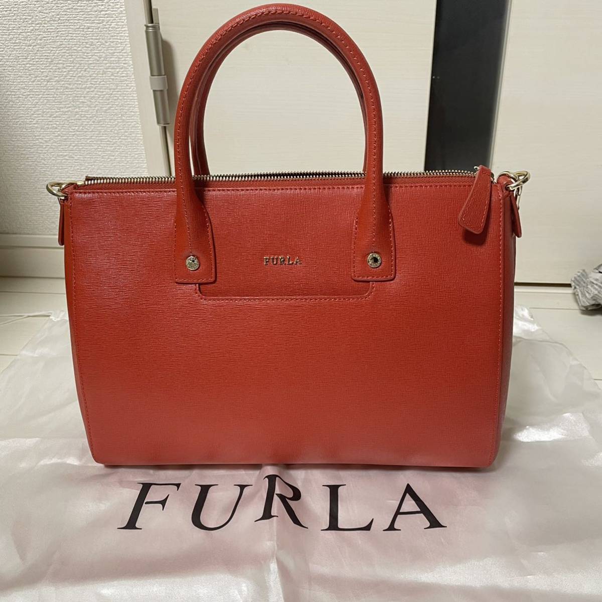 都内で 超美品 FURLA フルラ レザートートバッグ ショルダーバッグ