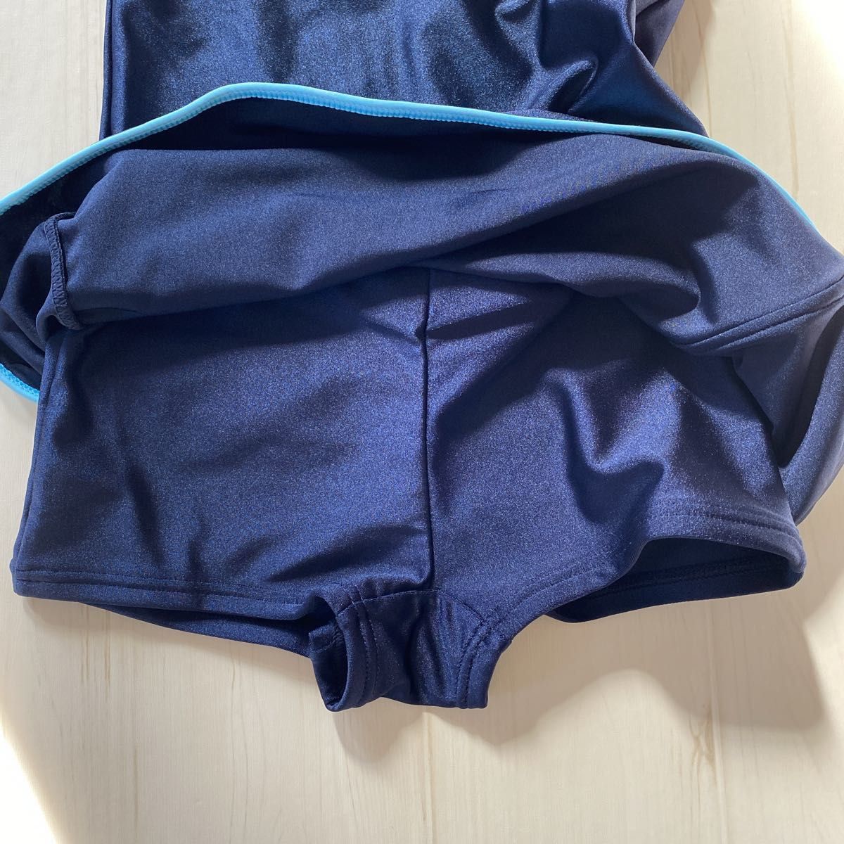 【新品未使用】 水着  女の子 ブルー 160 キッズ シンプル スカート ワンピース