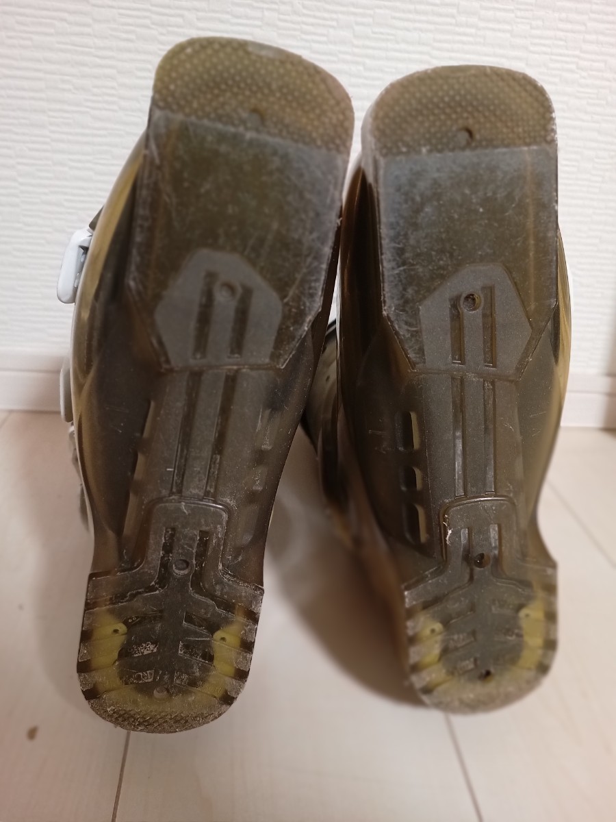 SALOMON スキーブーツ サロモンスキーブーツ レディース 23〜23.5