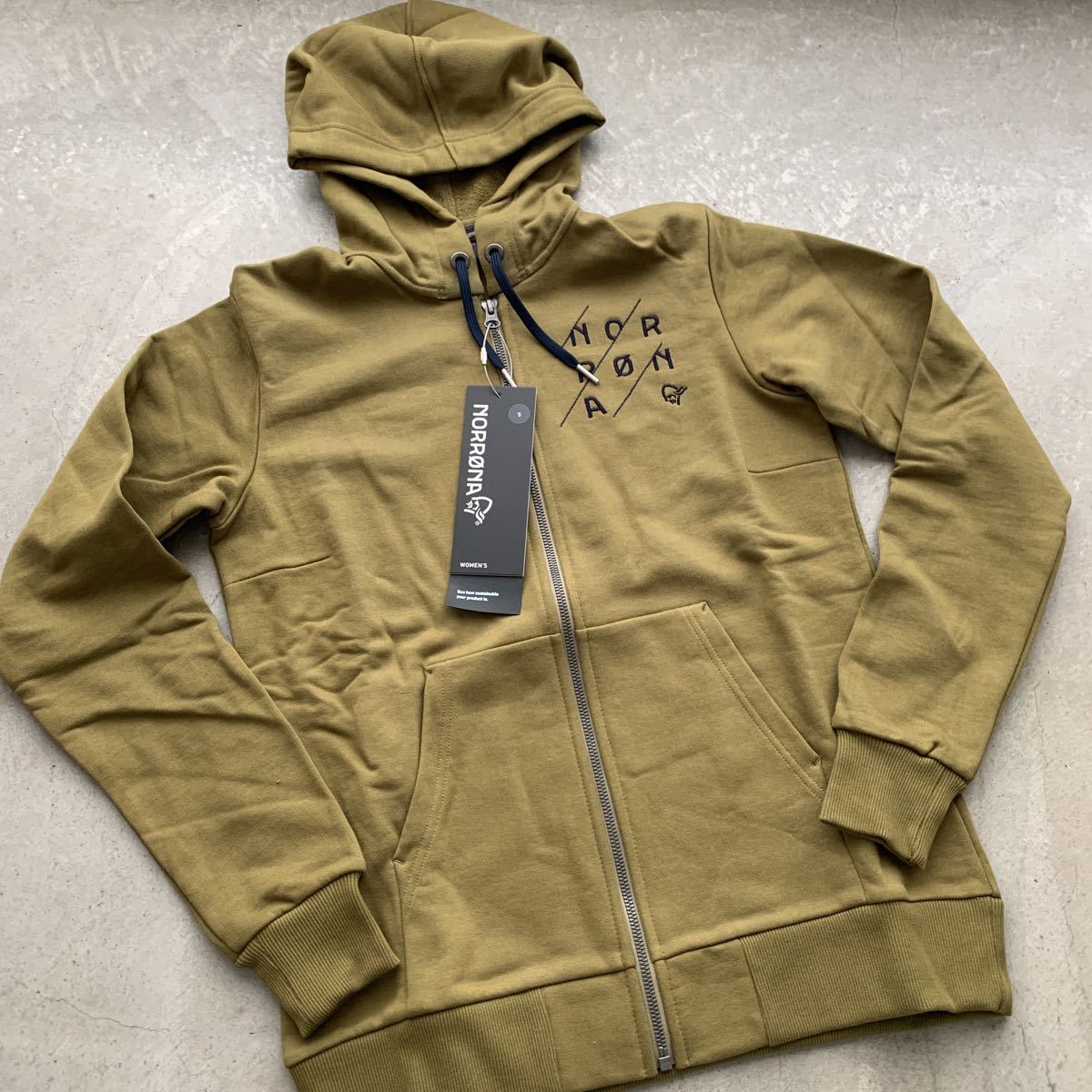 NORRONA☆フーディスウェットパーカー ジップアップパーカー Cotton Slant Logo Zip Hood F Olive Drab新品未使用　サイズS_画像1