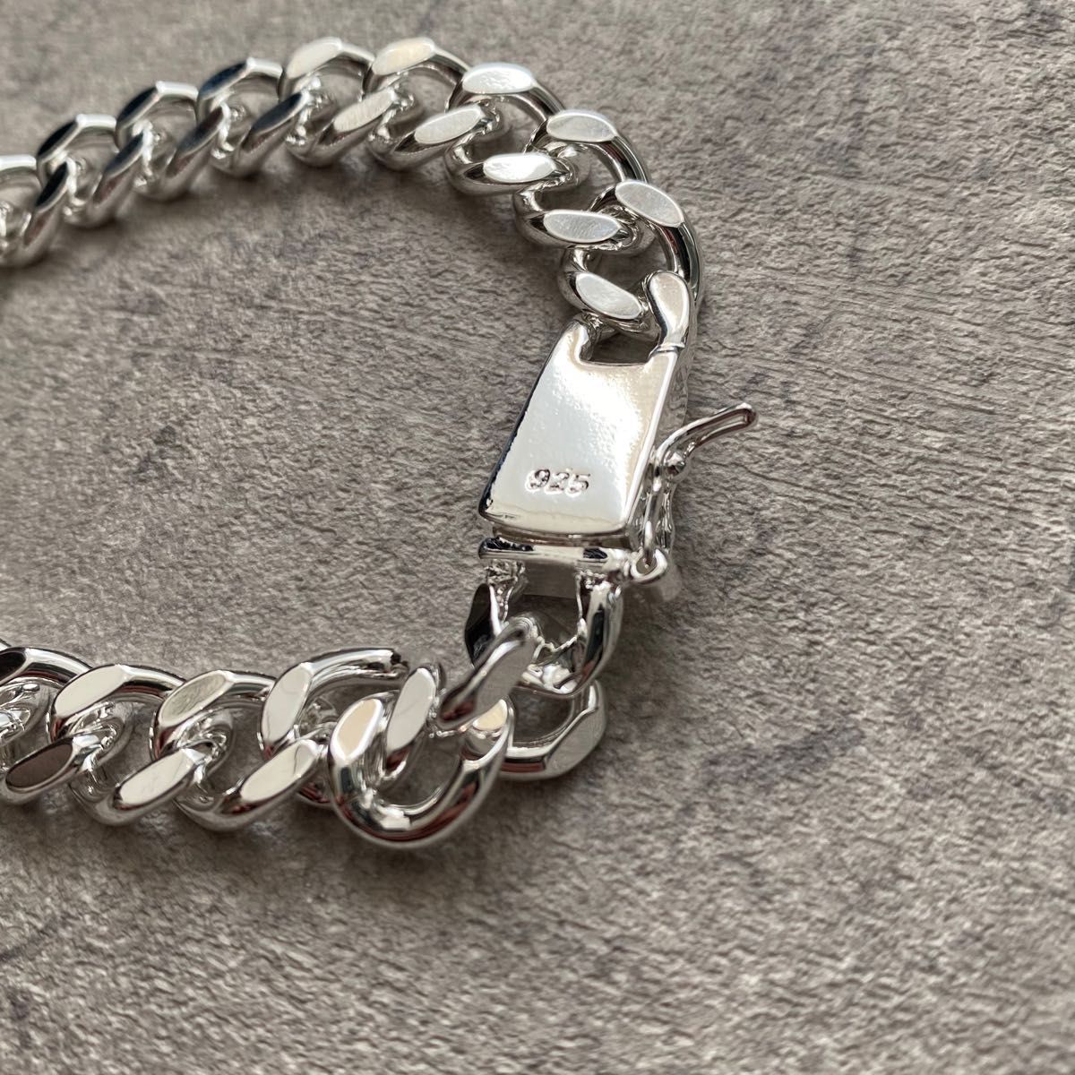 20cm シルバー925 ブレスレット メンズアクセサリー silver925 喜平 チェーンブレスレット シルバーアクセ 古着 20cm シルバー925 ブレスレット メンズアクセサリー silver925 喜平 チェーンブレスレット シルバーアクセ 古着