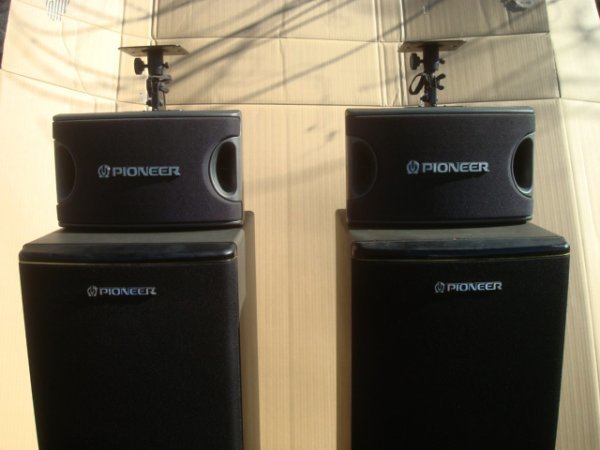 Yahoo!オークション - PIONEER パイオニア CS-V50F 400W + CS Yahoo!オークション - PIONEER パイオニア CS-V50F 400W + CS