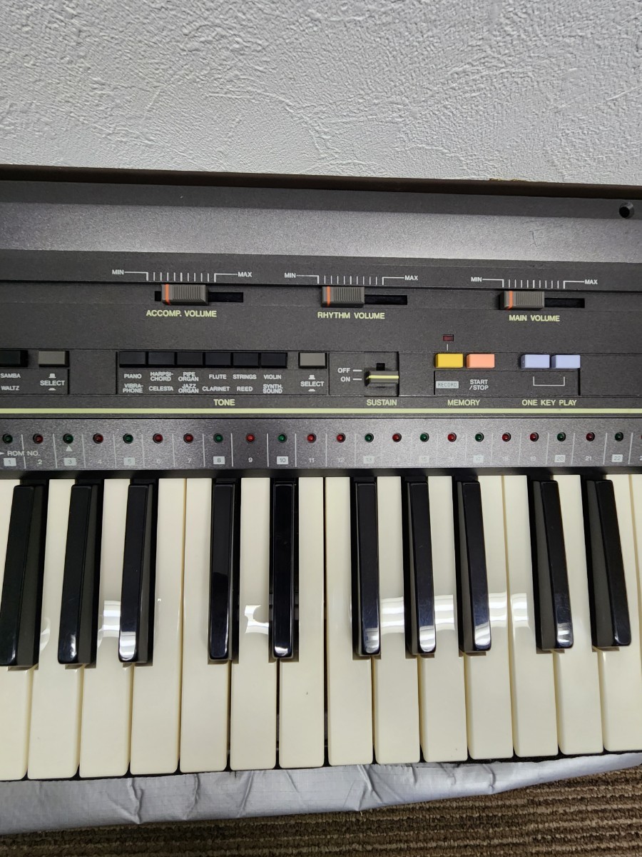 casiotone CASIO カシオ　電子ピアノ　電子キーボード　CT-805_画像4