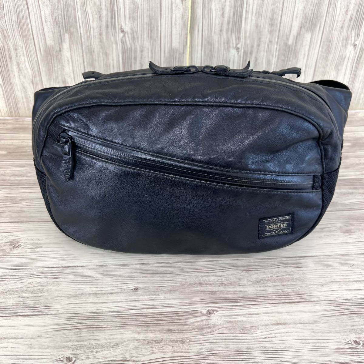 【廃盤 希少】PORTER ZOOM WAIST BAG ポーター ズーム ウエストバッグ レザー ボディバッグ 本革 黒 【廃盤 希少】PORTER ZOOM WAIST BAG ポーター ズーム ウエストバッグ レザー ボディバッグ 本革 黒