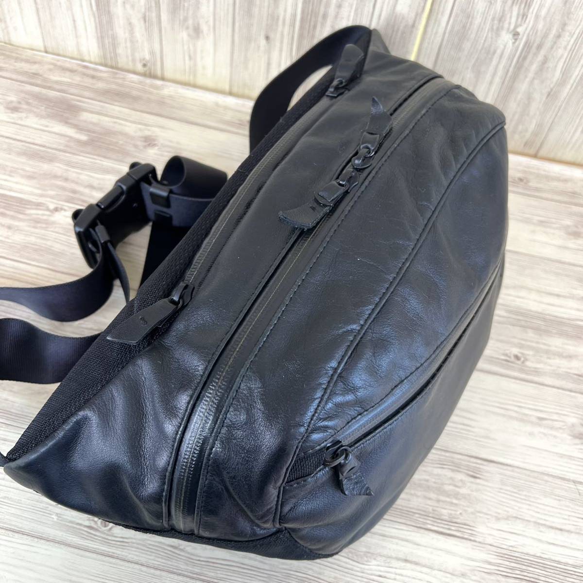 【廃盤 希少】PORTER ZOOM WAIST BAG ポーター ズーム ウエストバッグ レザー ボディバッグ 本革 黒 【廃盤 希少】PORTER ZOOM WAIST BAG ポーター ズーム ウエストバッグ レザー ボディバッグ 本革 黒