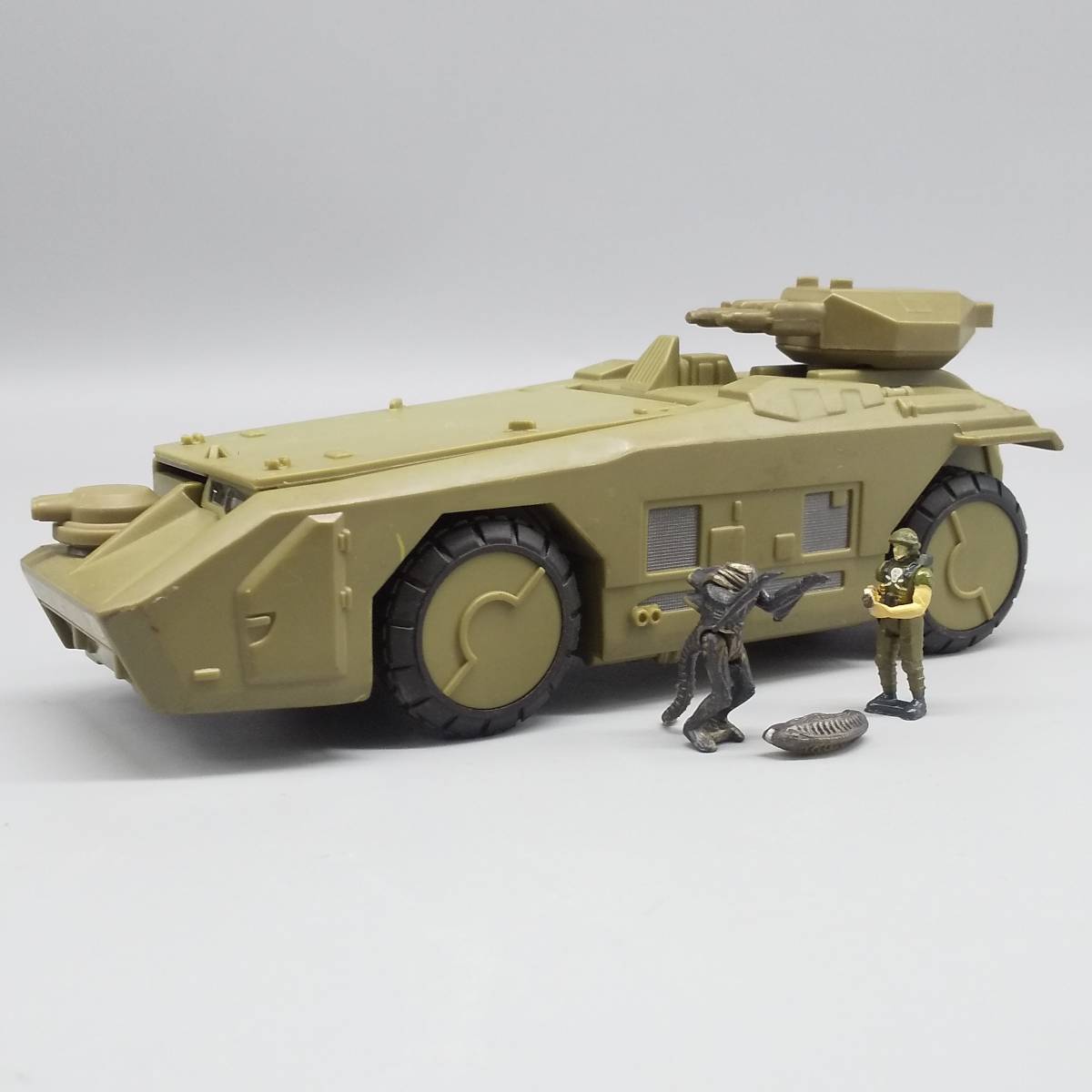 Yahoo!オークション - エイリアン2 USCM.兵員輸送装甲車 APC Yahoo!オークション - エイリアン2 USCM.兵員輸送装甲車 APC
