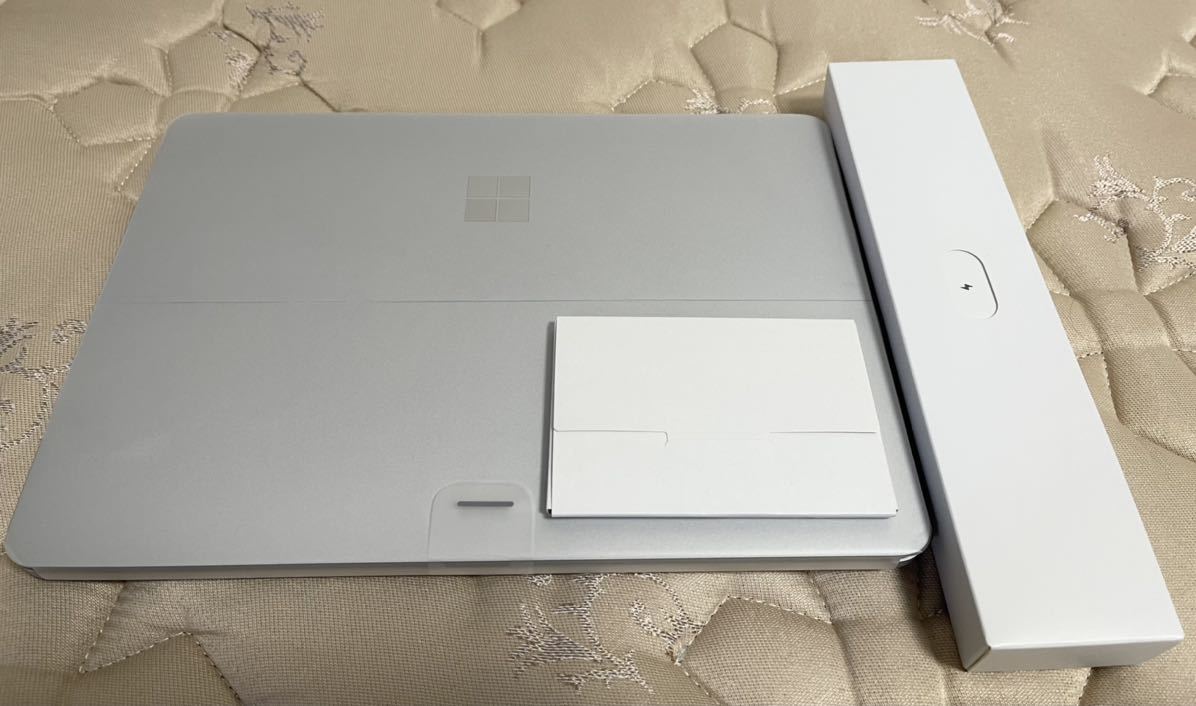 【新品・未使用・開封済み】Microsoft Surface Laptop Studio（Core i7/32GB/2TB/RTX 3050Ti）- プラチナ