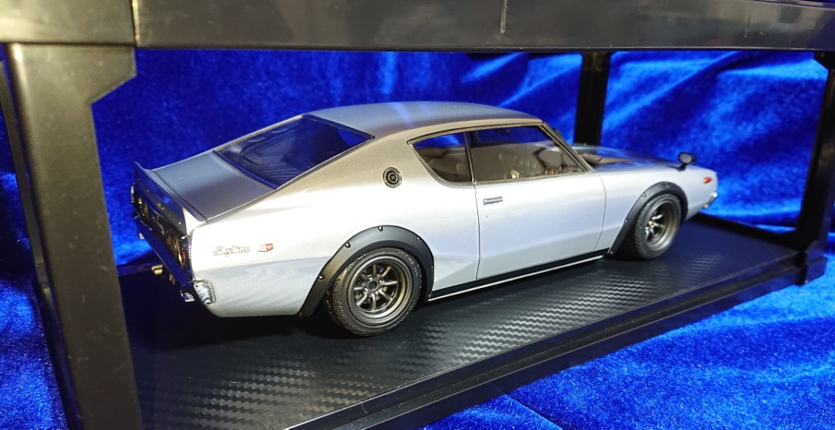 1/18 Ignition model イグニッションモデル NISSAN SKYLINE 2000 GT-R KPGC110 SILVER IG0743 日産 スカイライン ケンメリ ワタナベ_画像4