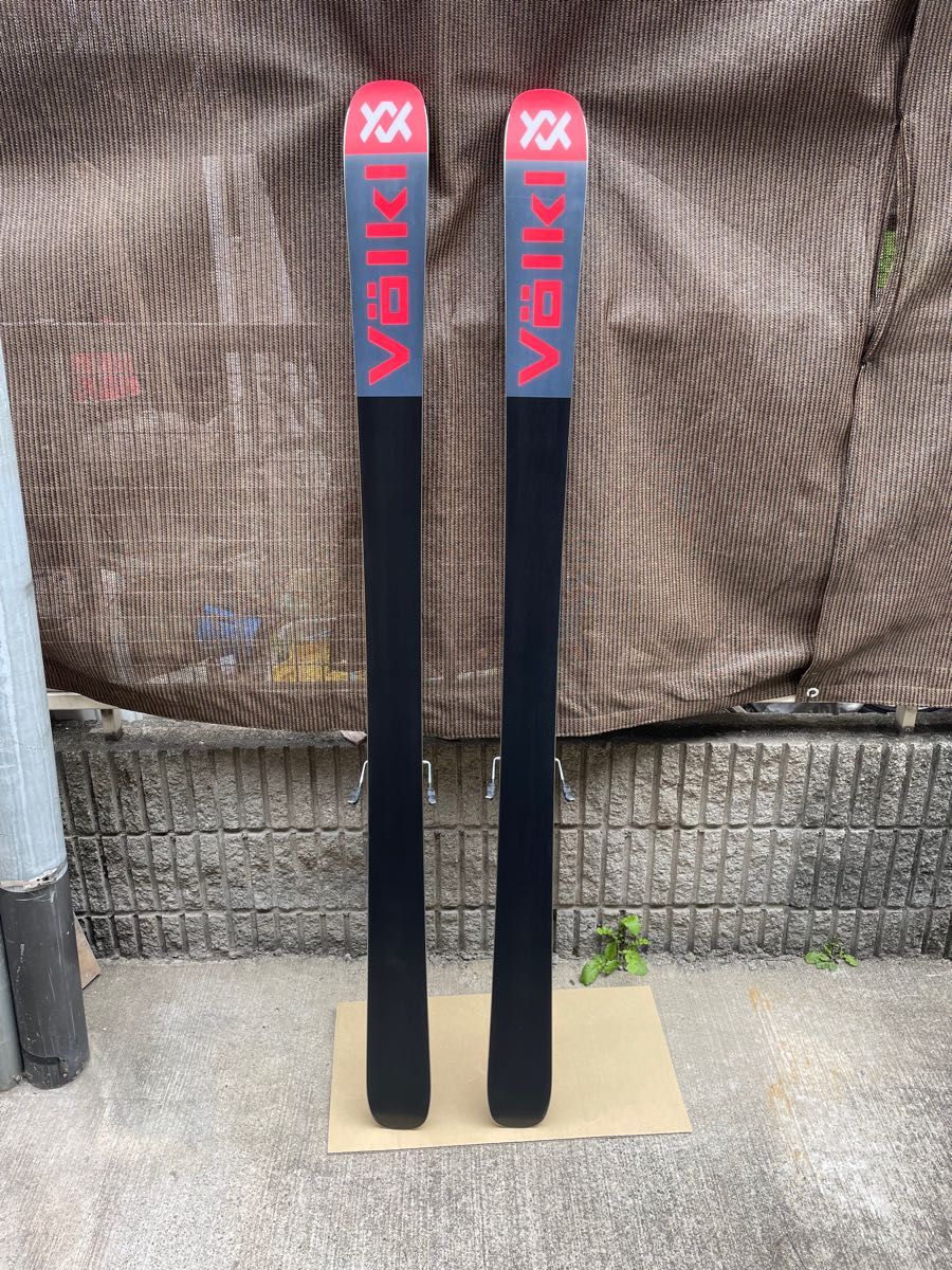 マントラ M5 Mantra VOLKL フォルクル 177cm|Yahoo!フリマ(旧 マントラ M5 Mantra VOLKL フォルクル 177cm|Yahoo!フリマ(旧