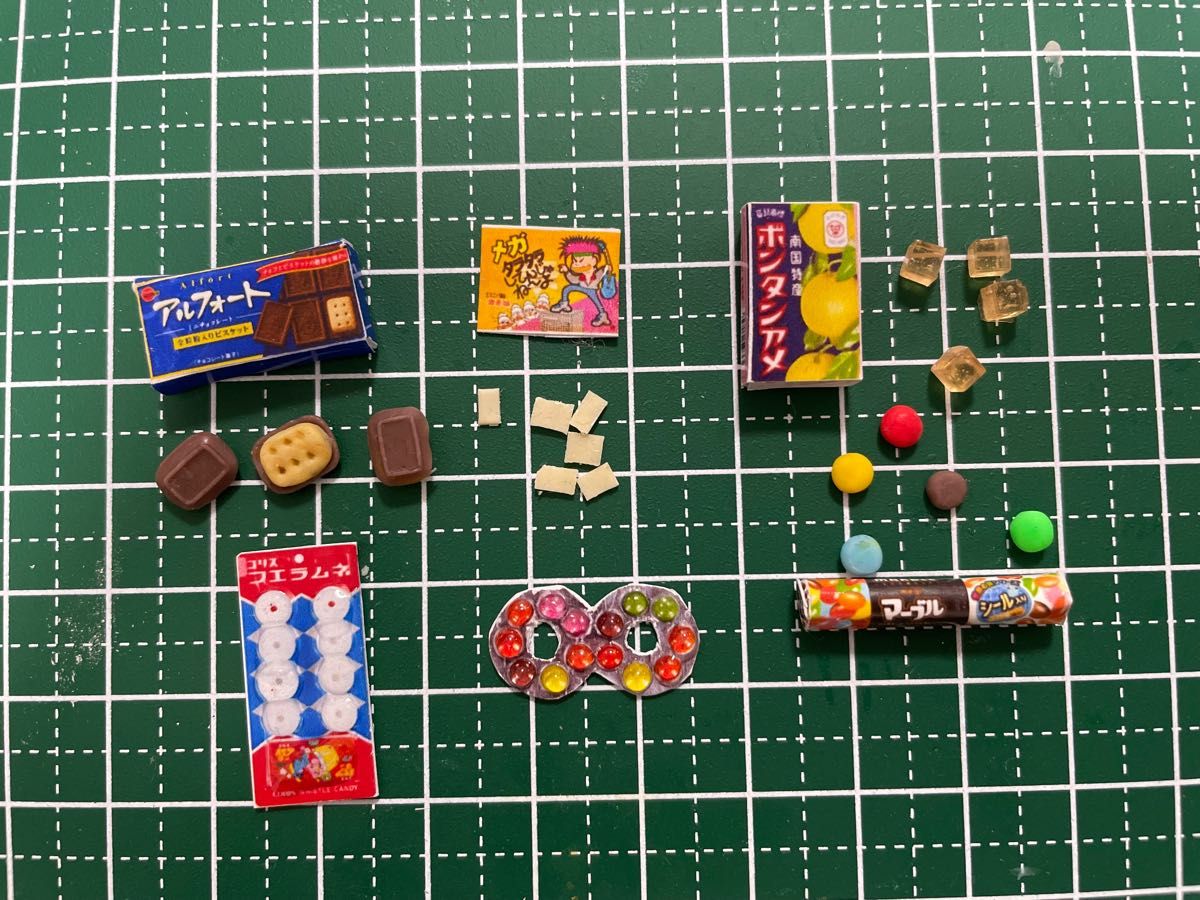 21 ミニチュア 駄菓子 フィギュア Mini Brands ミニブランズ 単品販売