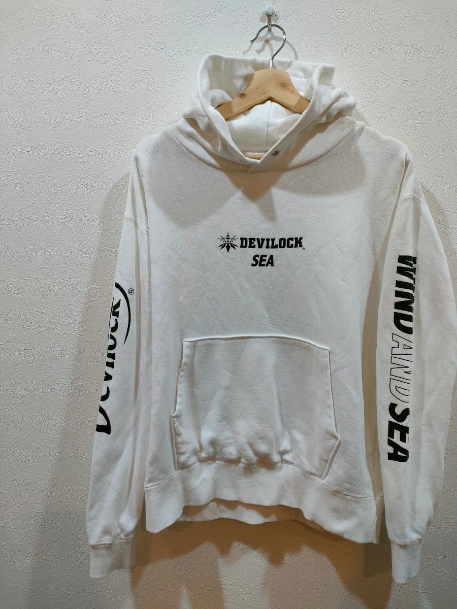 WIND AND SEA×デビロック プルオーバーパーカーウィンダンシー 即完売 蛇