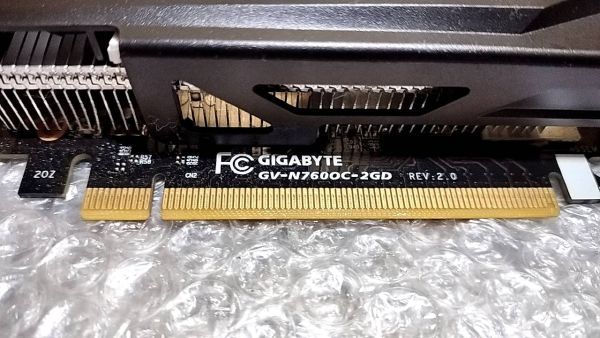 F56 GIGABYTE GTX760 ギガバイト GV-N760OC-2GD DVI HDMI PCI-Express グラフィックボードの画像3