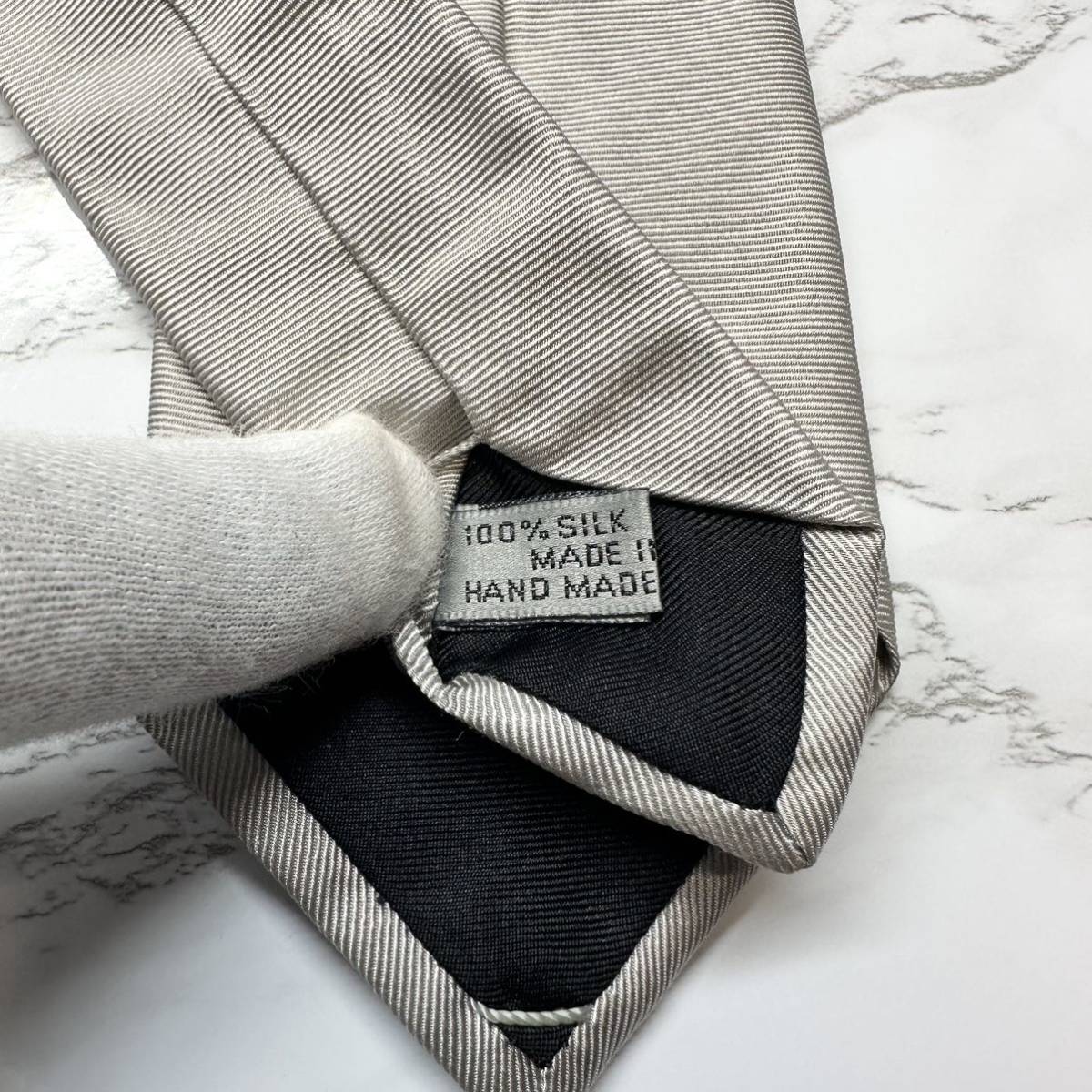 未使用級 激レア daniel arsham×DIOR ネクタイ シルク100% ワン