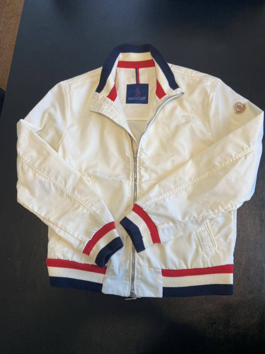 モンクレール MONCLER NK-DB160 フルジップブルゾン ホワイト
