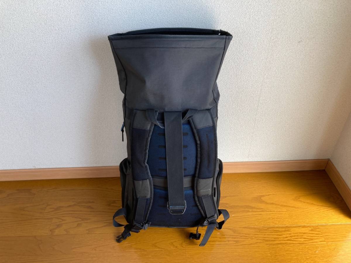 NIXON HYDRO BACKPACK ニクソン ハイドロバックパック リュック バッグ C2098 39L ロールトップ チャコール 黒 大容量