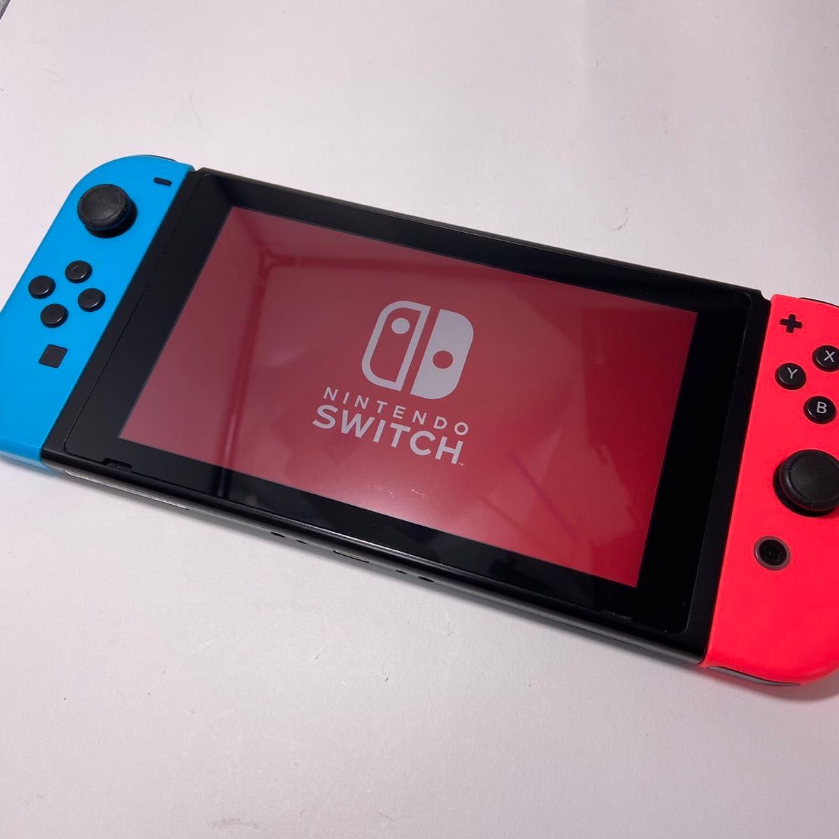 人気の新作 Nintendo Switch 旧型 2018年購入品 液晶美品 Nintendo Switch 本体 液晶 旧型 2018年