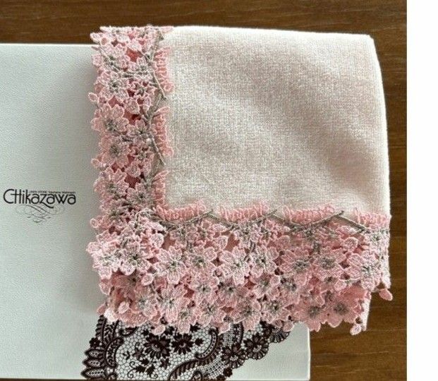 近沢レース 2023婦人画報口福BOX別注桜ハンカチ|Yahoo!フリマ 近沢レース 2023婦人画報口福BOX別注桜ハンカチ|Yahoo!フリマ