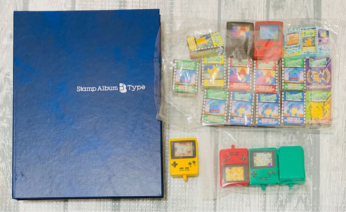 任天堂 ミニカード ポケモン ゲームボーイ型 ガチャ GBポケット 任天堂 ミニカード ポケモン ゲームボーイ型 ガチャ GBポケット