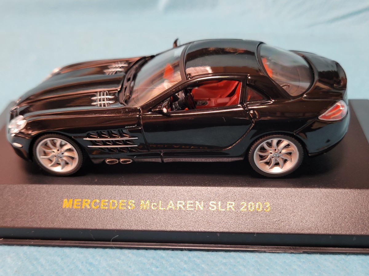  новый товар не экспонирование IXO MERCEDES MCLAREN SLR 2003 чёрный 1/43
