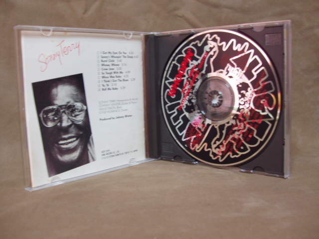 h-152●CD●サニー・テリー、ジョニー・ウィンター/Whoopin' Sonny Terry Johnny Winterの画像2