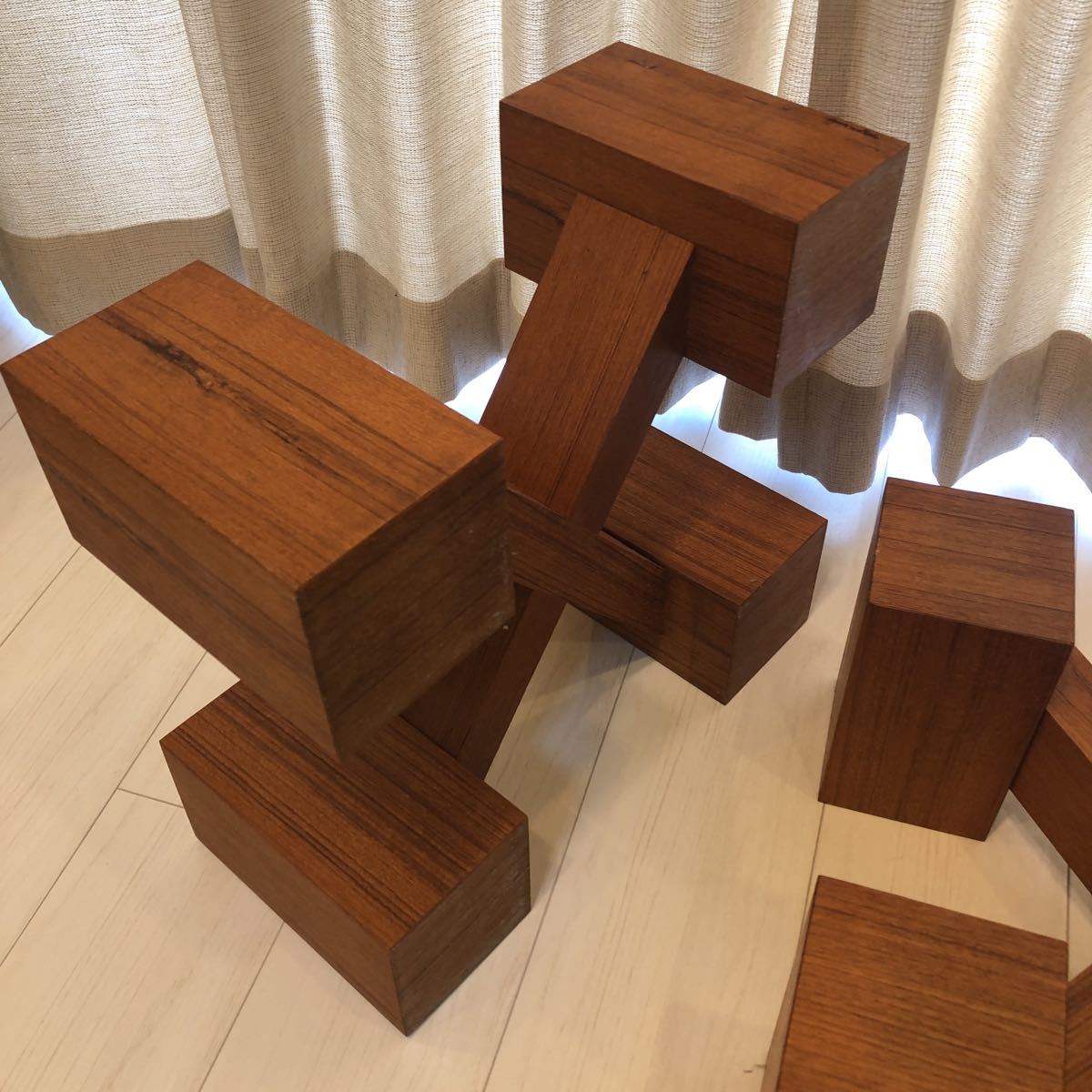 山崎創作 クロスチーク/スピーカースタンド(タンノイ スターリングGR用の特注品)