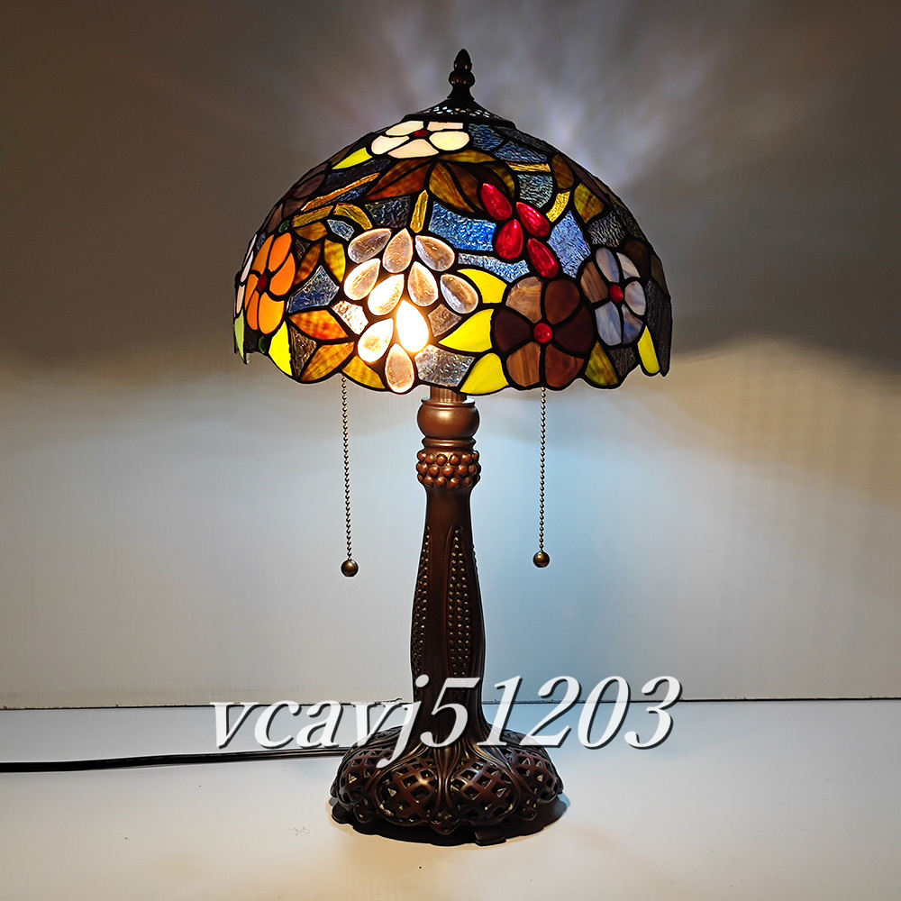◆綺麗◆芸術品◆ステンドランプ ステンドグラス レトロな雰囲気 花柄 ティファニー技法 テーブルスタンド 照明 別荘 室内装飾