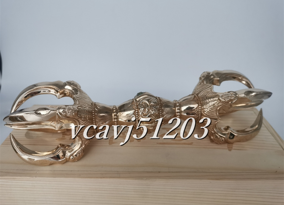 密教法具 寺院用仏具」鬼面型 金剛五鈷杵 青銅製磨き仕上げ 23cm 密教法具 寺院用仏具」鬼面型 金剛五鈷杵 青銅製磨き仕上げ 23cm