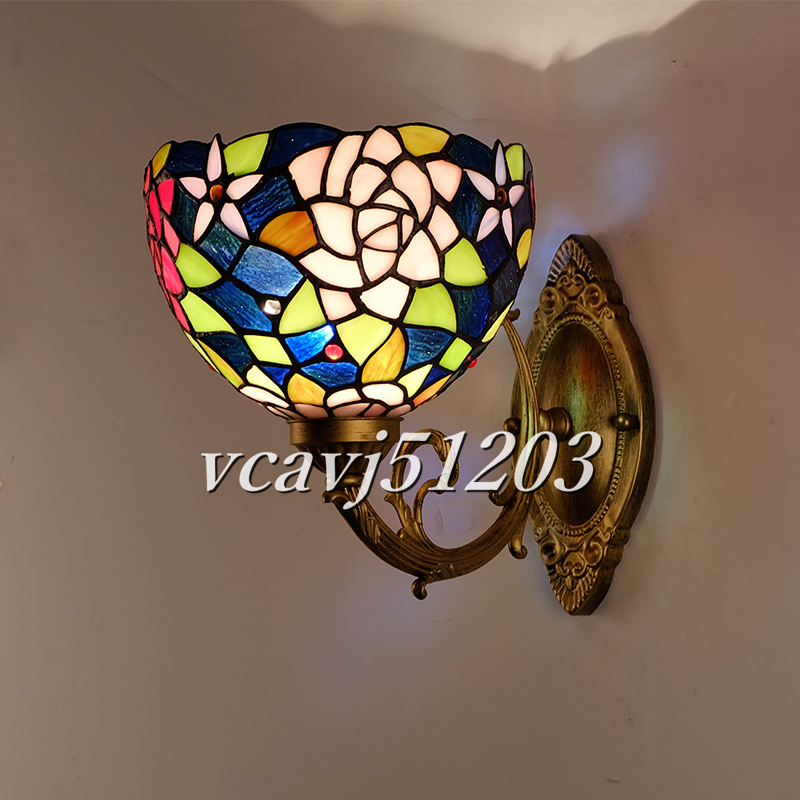 ◆芸術品◆美品◆ウォールライト ステンドランプ ステンドグラス バラ花柄 ランプ アンティーク レトロな雰囲気 ティファニー 壁掛け照明