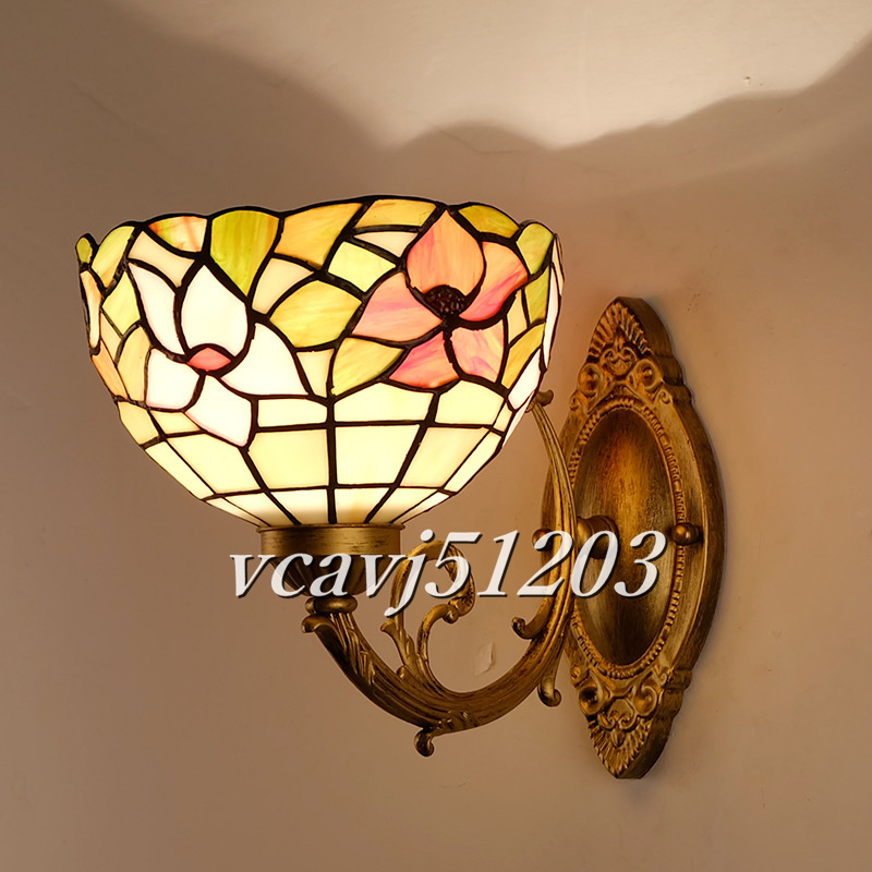 ◆芸術品◆美品◆ウォールライト ステンドランプ ステンドグラス 花柄 ランプ アンティーク レトロな雰囲気 ティファニー 壁掛け照明_画像1