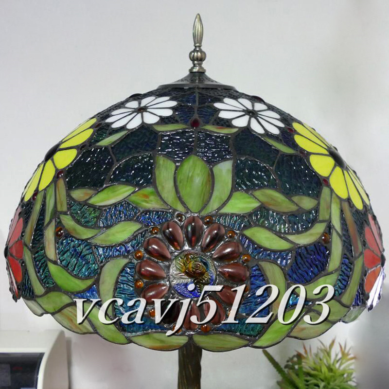 ◇新品◇芸術品◇大型 3灯 LEDテーブルスタンド ステンドランプ ◇新品◇芸術品◇大型 3灯 LEDテーブルスタンド ステンドランプ