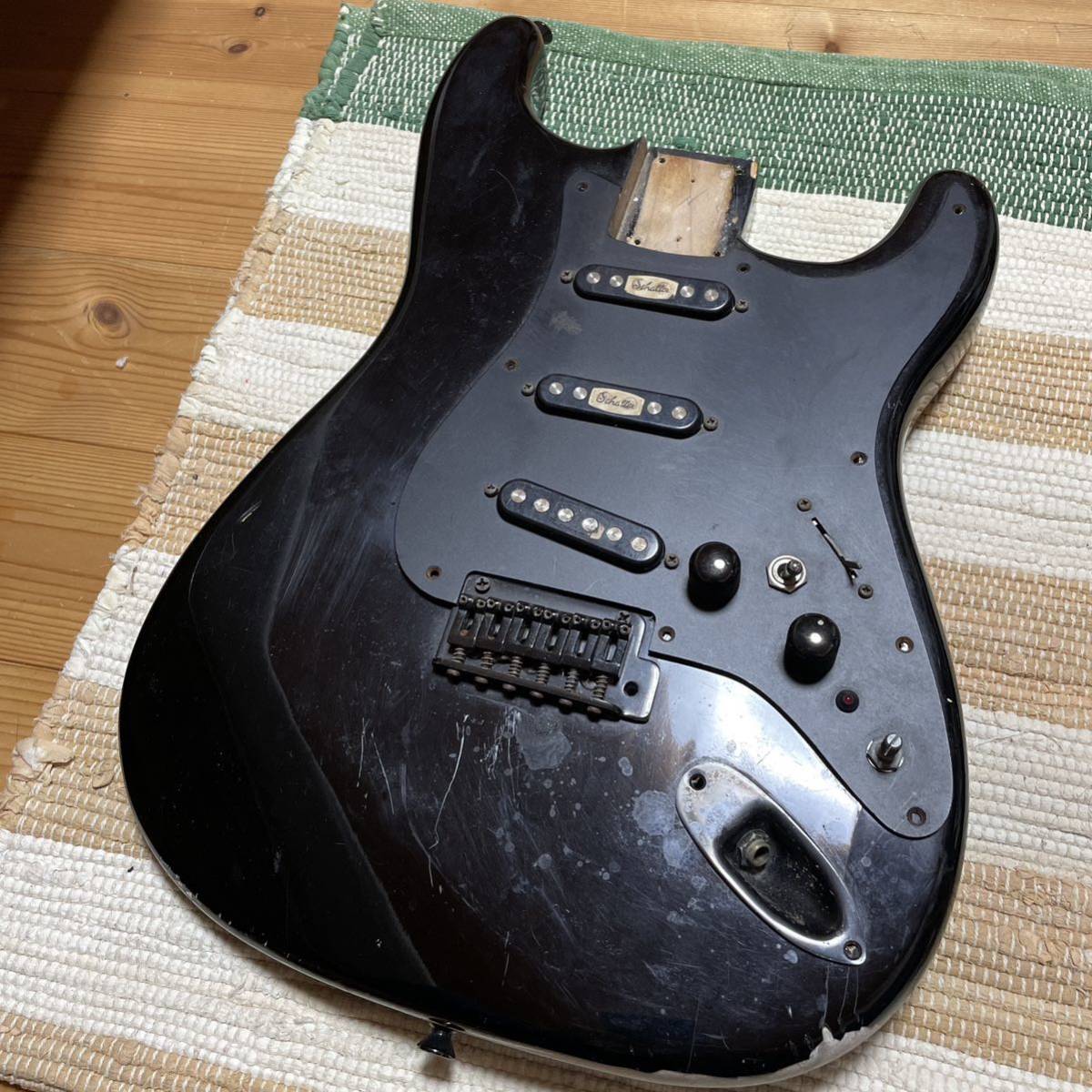 おしゃれ】 ジャンク Rockoon by schaller カワイ ストラトタイプ