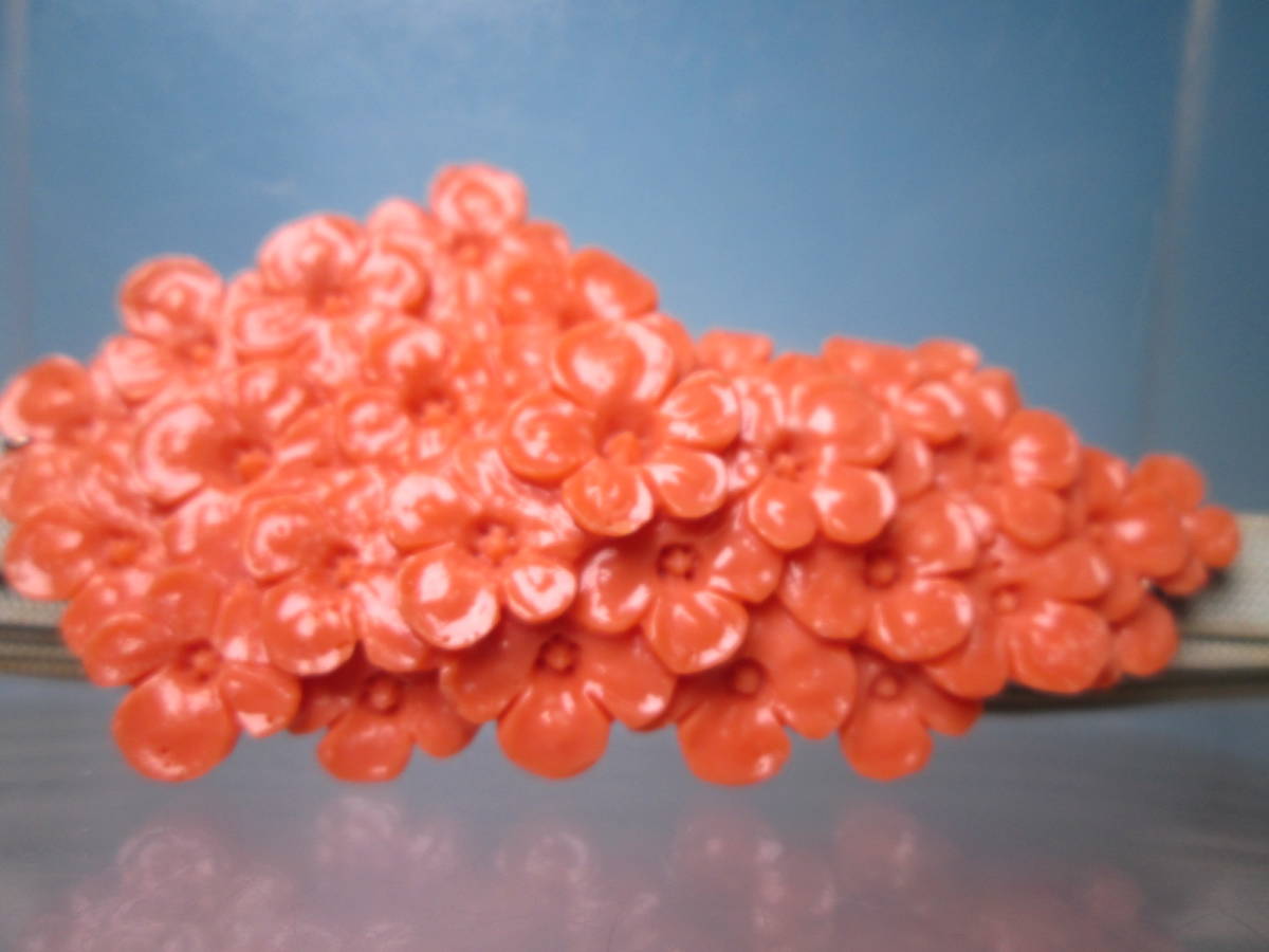 【江月】アンティーク・本珊瑚 春爛漫 満開の桜の花彫刻の帯留め 25,02g