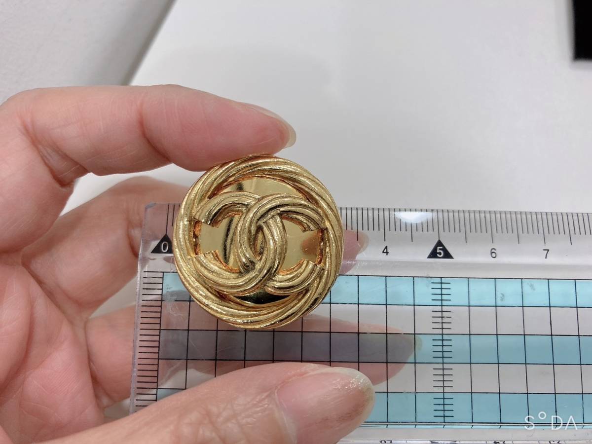 ◇【美品】CHANEL シャネル ココマーク クリップ式 ラウンド