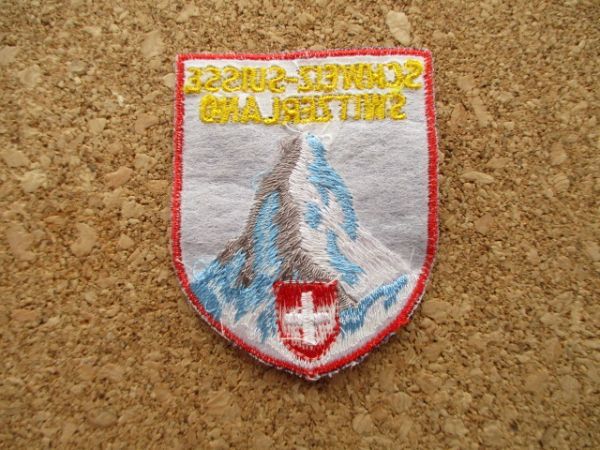 90s スイス SCHWEIZ-SUISSE SWITZERLAND 刺繍ワッペン/山脈PATCH国旗アルプスSWISS国旗 登山ハイキング雪山パッチ旅行スーベニア国旗 D9_画像4