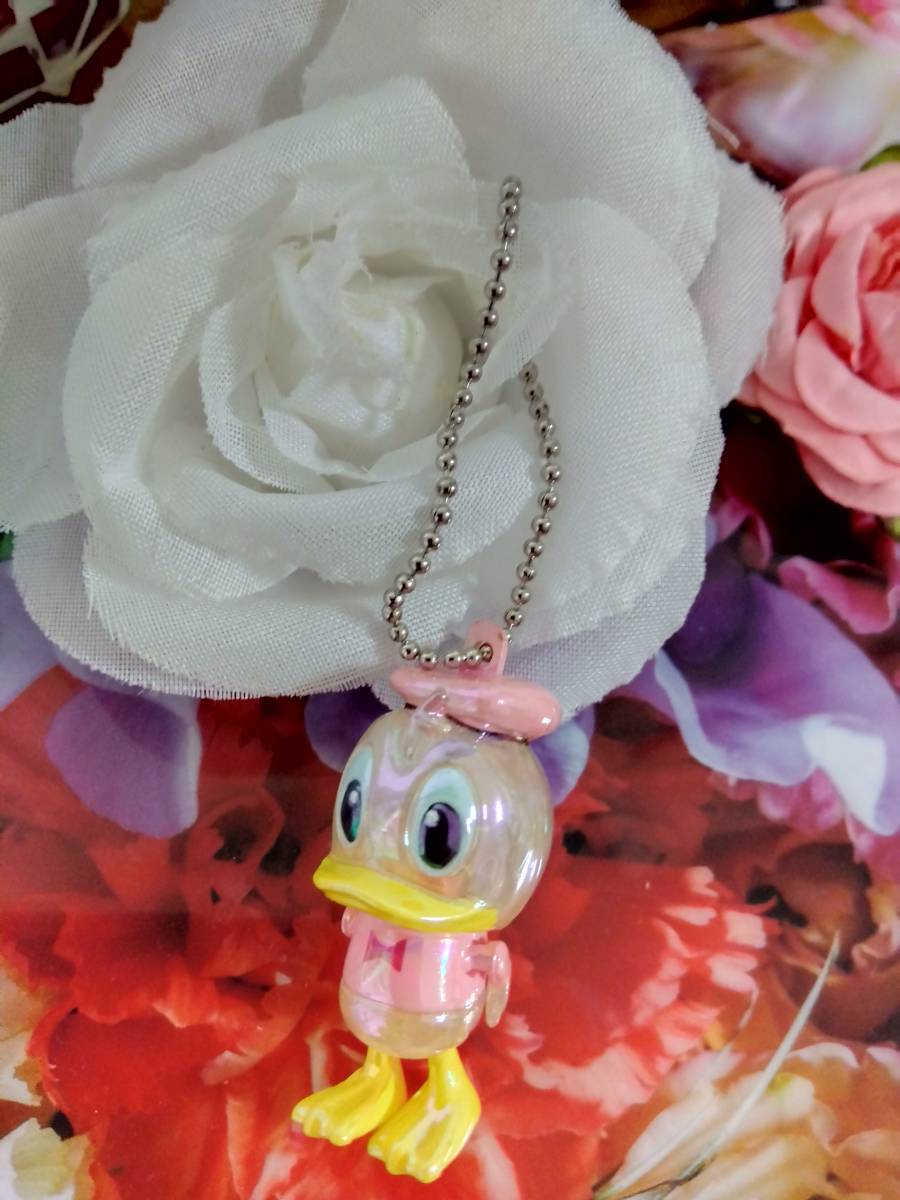 Disney * Donald. . person daisy Duck. ball chain key holder! dressing up . girl! perhaps, daisy? hand pair move ..!
