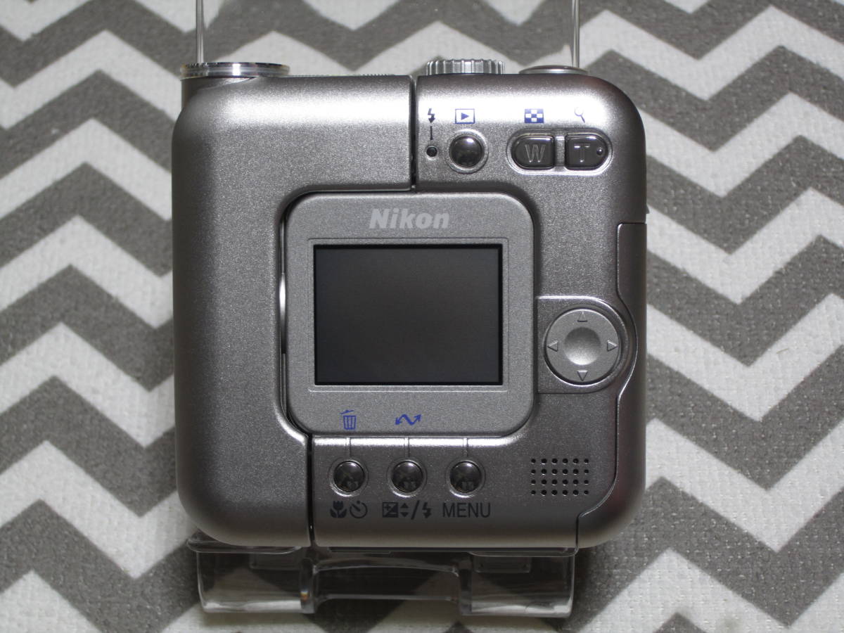 Yahoo!オークション - レトロデジカメ ニコン・Nikon・COOLPIX Yahoo!オークション - レトロデジカメ ニコン・Nikon・COOLPIX