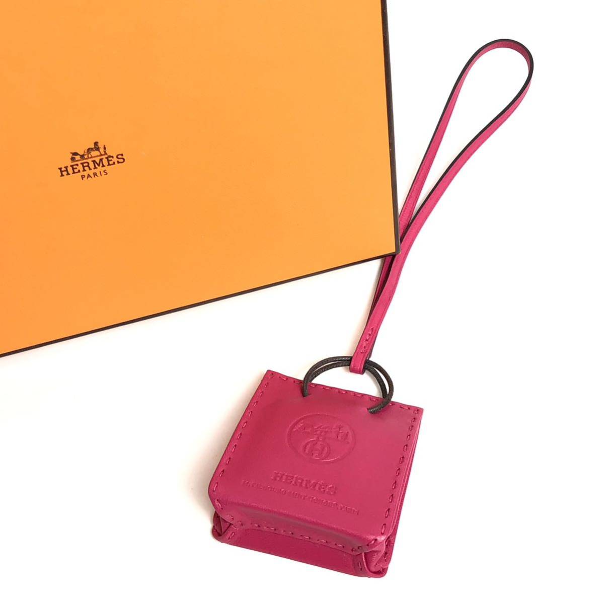 ほぼ未使用】HERMES エルメス チャーム サックオランジュ ショッパー