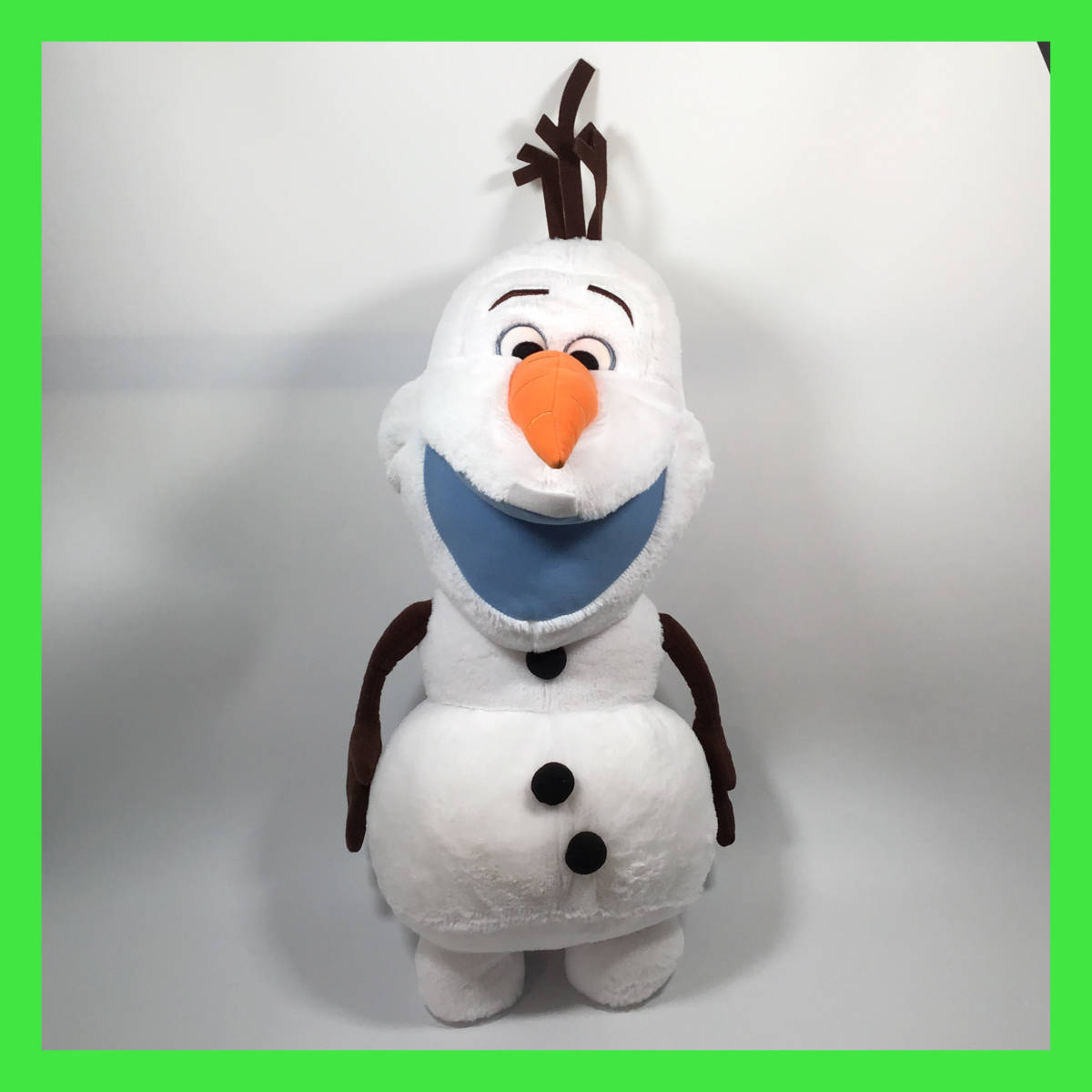 N-781☆ オラフ　Disney　ディズニー　雪だるま　大きめ　ぬいぐるみ　※汚れ有　1037113　商品タグ無し　アミューズメント景品_画像1