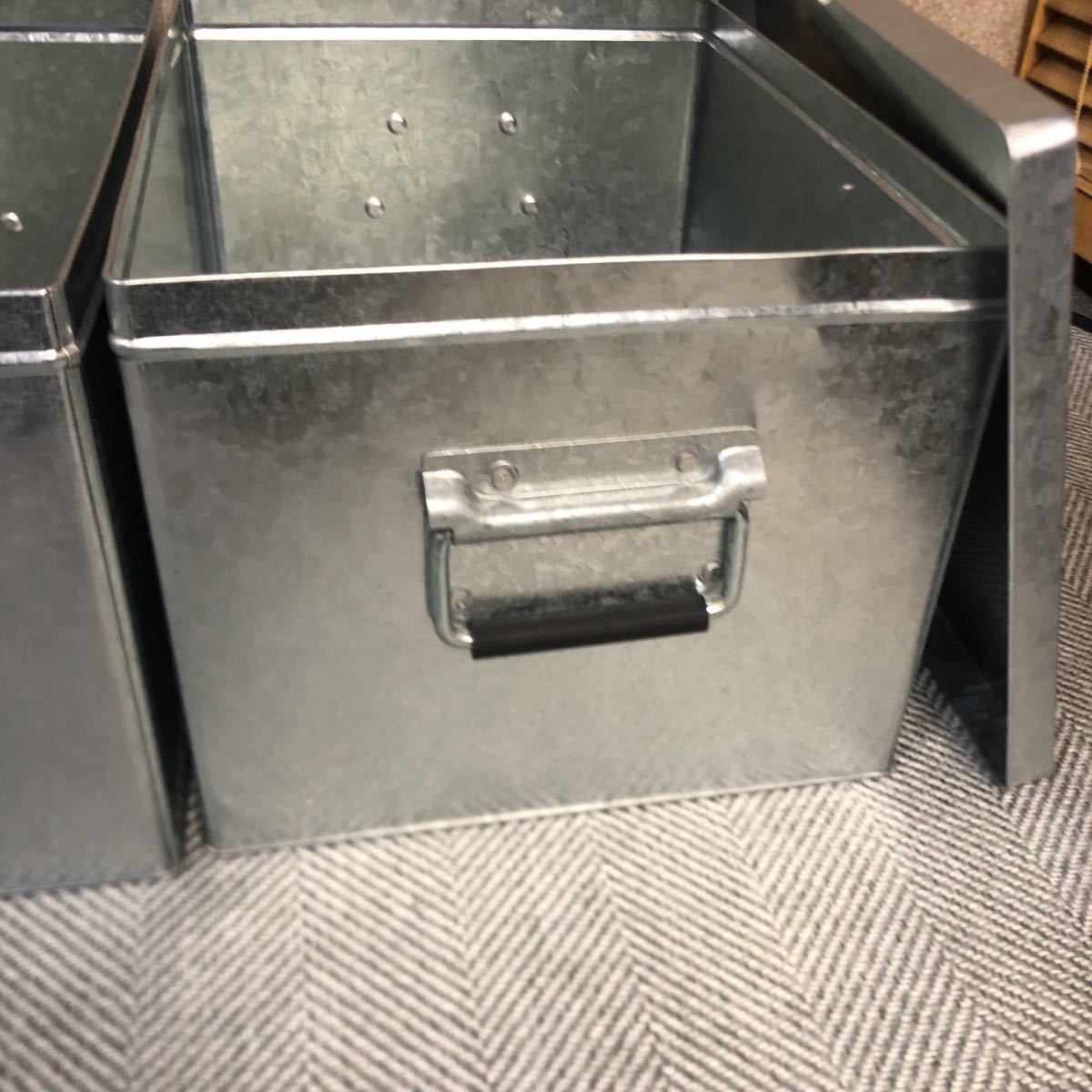 MUJI 無印良品 旧仕様 トタンボックス・フタ式・大(高さ21cm) 3 MUJI 無印良品 旧仕様 トタンボックス・フタ式・大(高さ21cm) 3