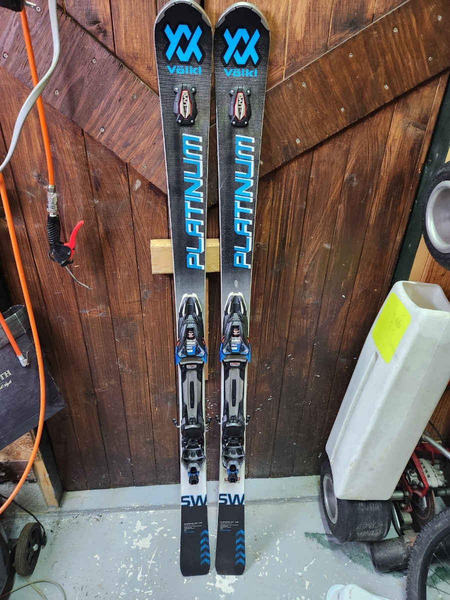 けたら volkl PLATINUM SW SPEEDWALL フォルクル166cm 122-74-104 定価