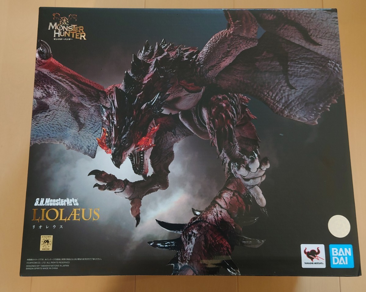 ☆ 未開封 S.H.MonsterArts リオレウス モンスターハンター モンスター