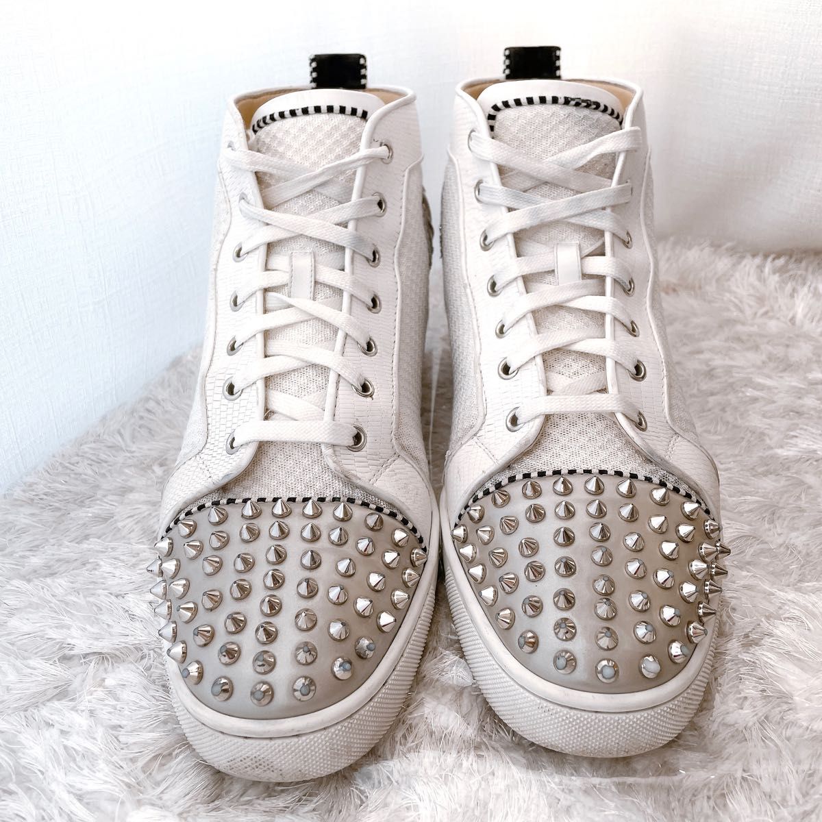 Christian louboutinクリスチャンルブタン スパイクスタッズ LOUIS