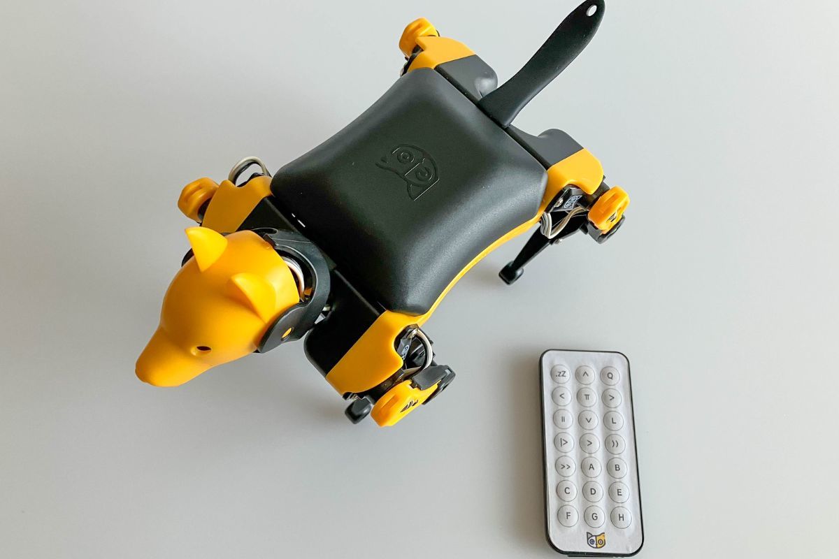 中古美品】犬型ロボット ペトイ・ビトル Petoi Bittle Robot Dog STEM
