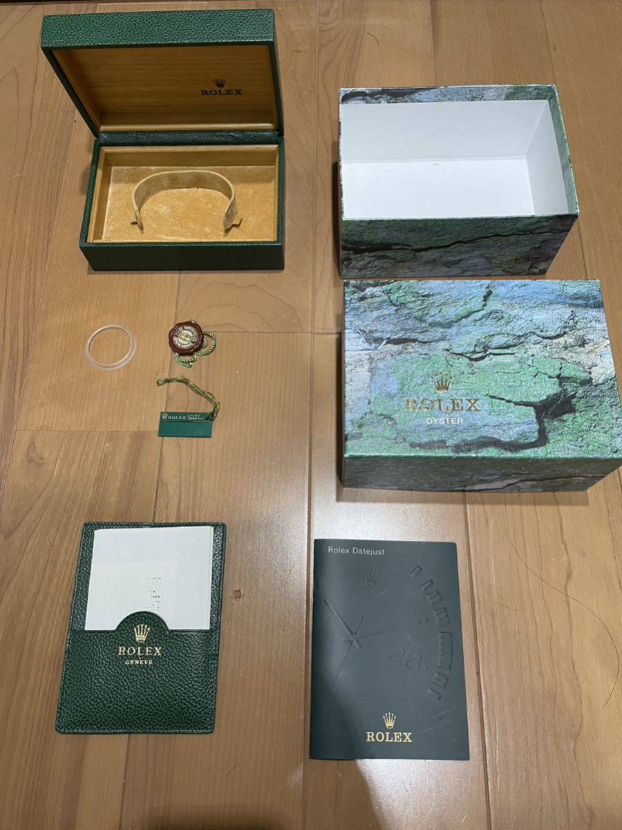 ロレックス 純正の箱、コマ、小冊子の出品 デイトジャスト16233付属品