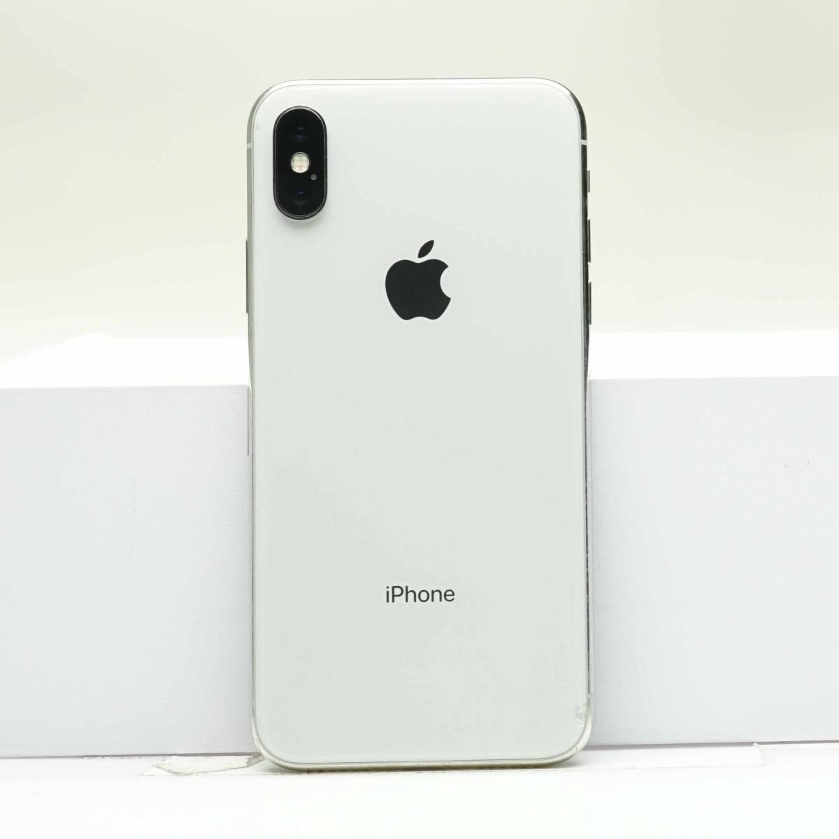 iPhone X 256GB SIMフリ― シルバー 中古本体 訳あり品 MQC22J/A 白ロム