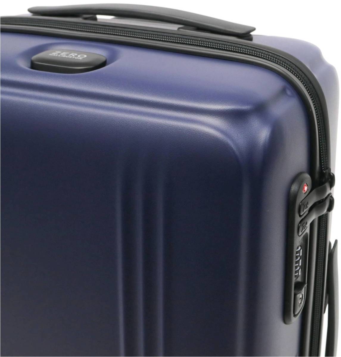 送料無料 ☆ゼロハリバートン 35L 4輪ポリカーボネート キャリーケース