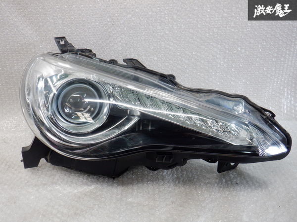 トヨタ純正 ZN6 86 前期 HID キセノン ヘッドライト ヘッドランプ 右 右側 運転席 100-60082 バラスト付き HID点灯確認済 棚 D-4-3