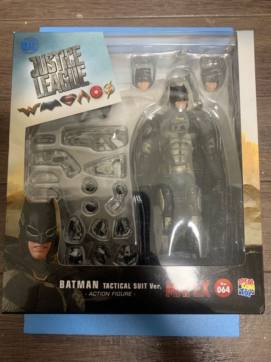 マフェックス No.064 MAFEX BATMAN TACTICAL SUI…-